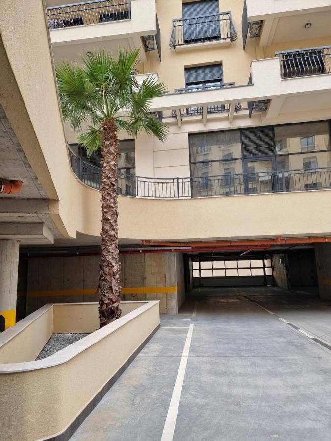 Fantastic New Centre Apartment بودغوريتْسا المظهر الخارجي الصورة