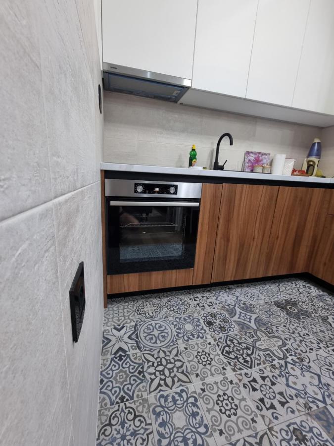 Fantastic New Centre Apartment بودغوريتْسا المظهر الخارجي الصورة