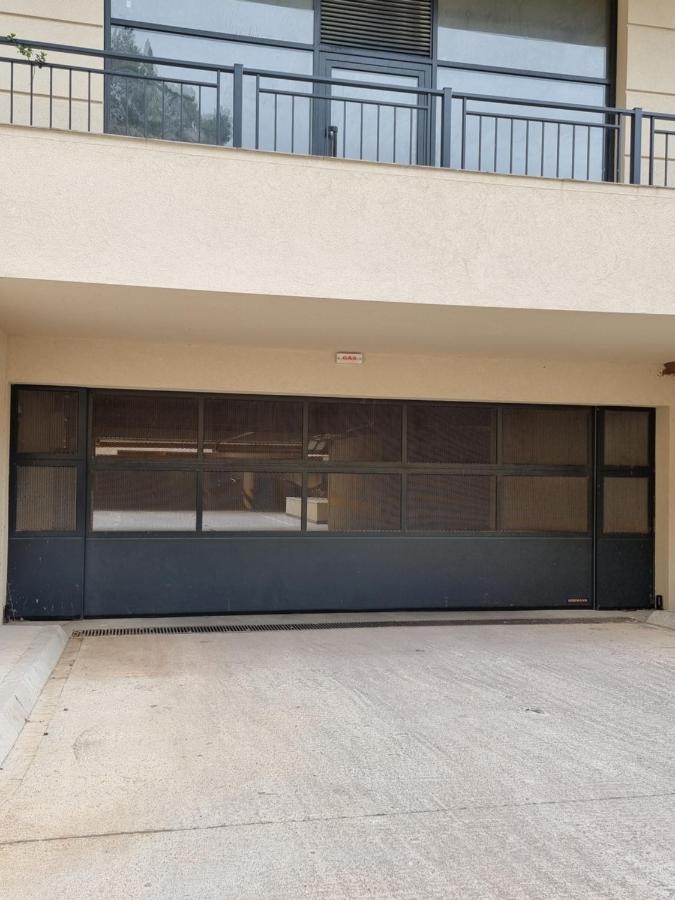 Fantastic New Centre Apartment بودغوريتْسا المظهر الخارجي الصورة